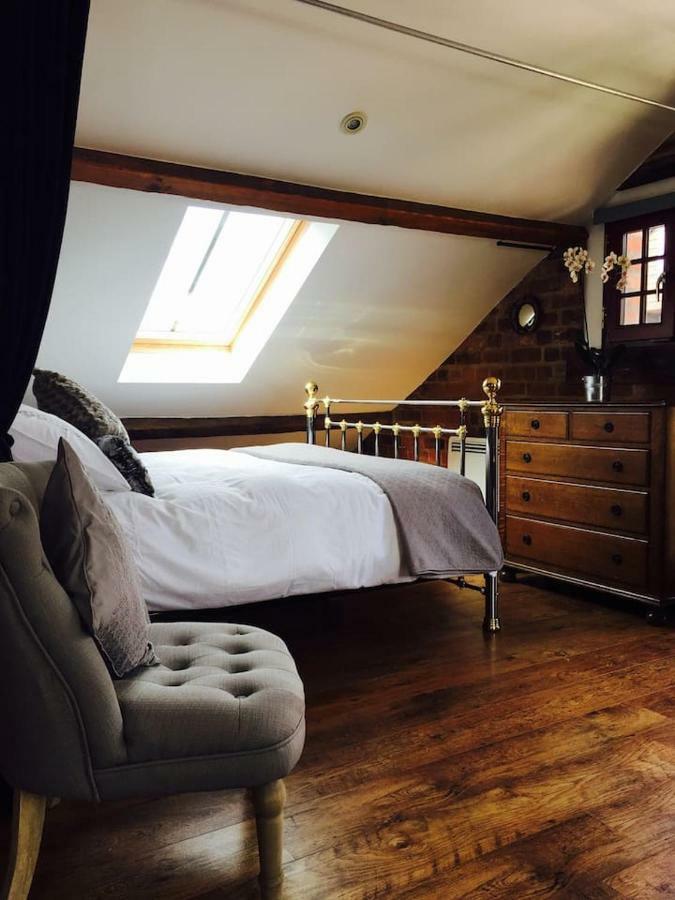 Victorian Penthouse Apartment Gloucester Buitenkant foto